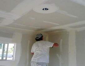 Đâu là dịch vụ chống thấm trần nhà giá thành ưu đãi nhất hiện nay? 