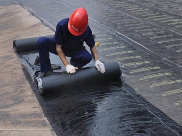đơn vị chuyên thi công chống thấm TPHCM