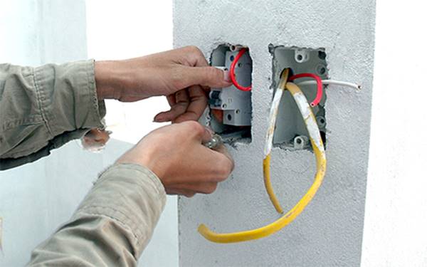 thi công điện nước tại Tân Bình