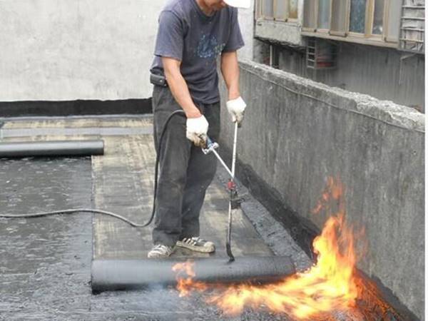 tìm đơn vị thi công chống thấm HCM